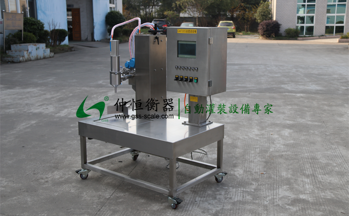 仲恒GAF-10系列液體自動灌裝機(jī)2